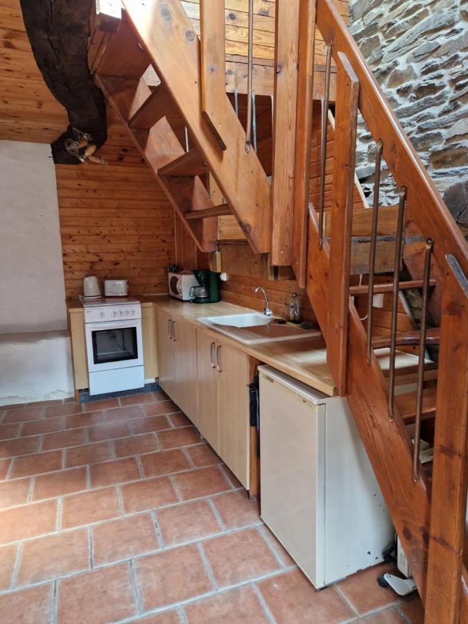 Gite Rustique En Centre Bretagne Laniscat Esterno foto