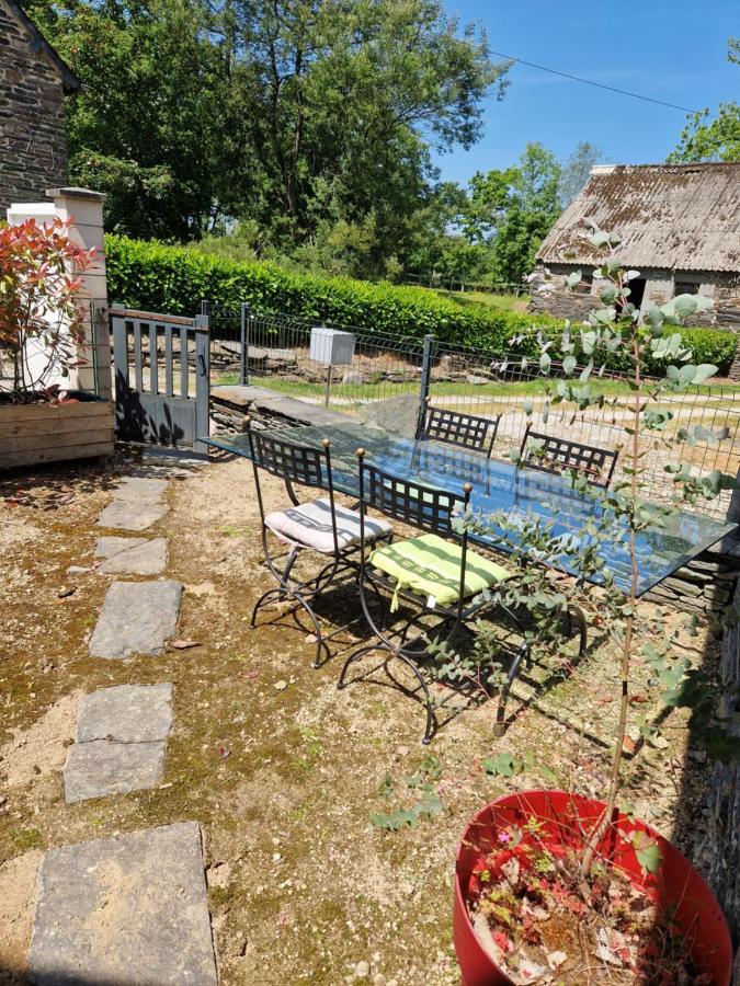 Gite Rustique En Centre Bretagne Laniscat Esterno foto
